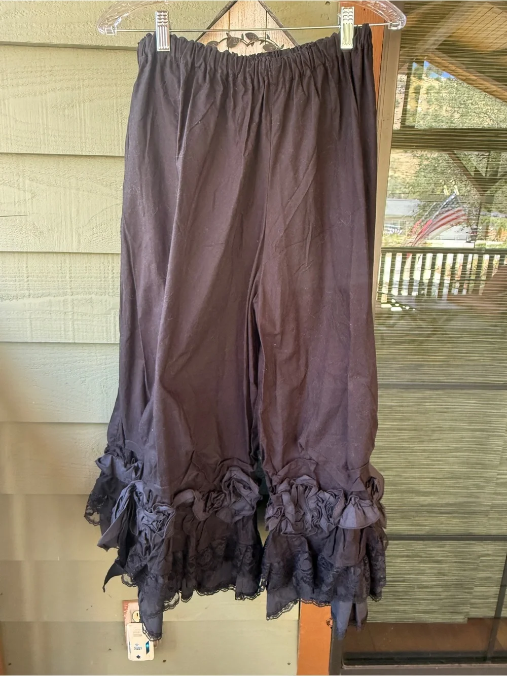 Black Maxi Bloomers with Ruffled Hem and Romantic Bow Accents - Picture 3 of 5